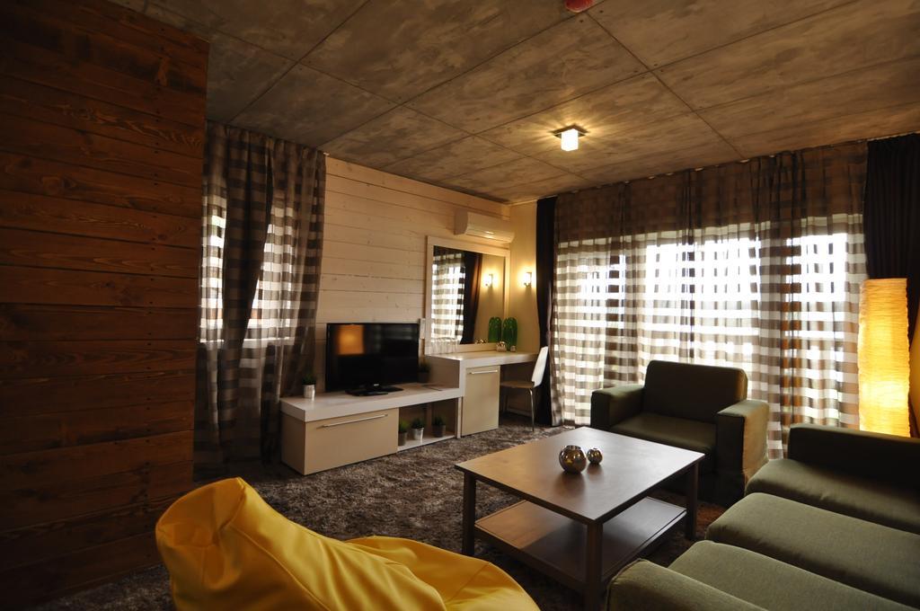 Aparthotel Seasons Glavatarski Han 글라바타르트시 객실 사진