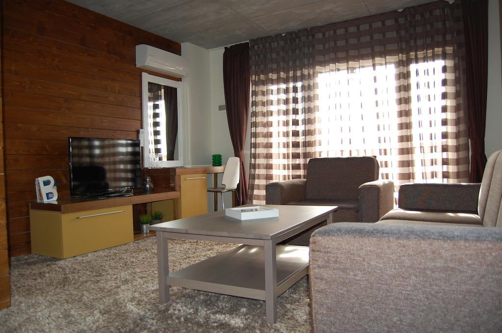 Aparthotel Seasons Glavatarski Han 글라바타르트시 객실 사진
